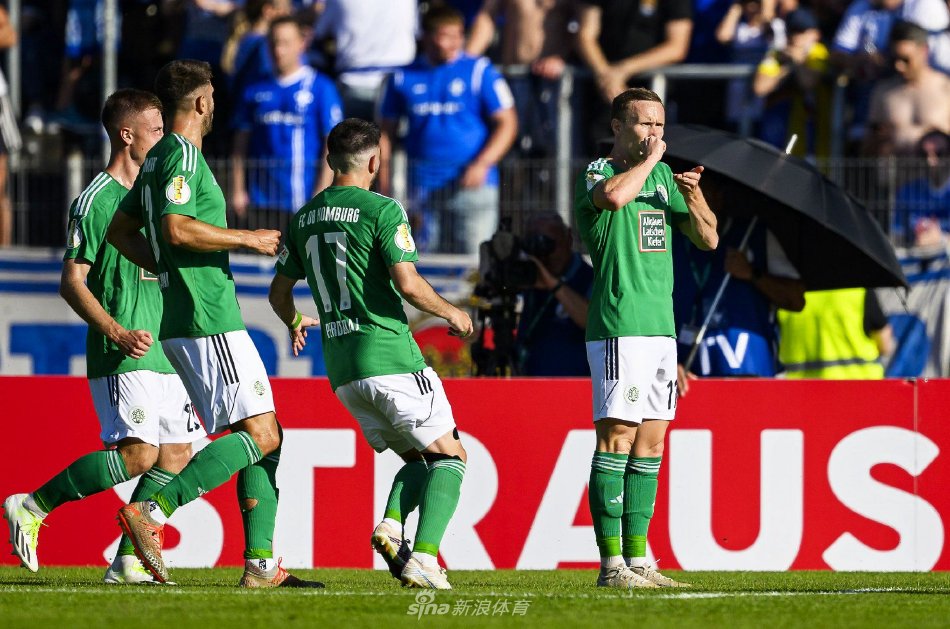 曼联提出的 曼联提出的