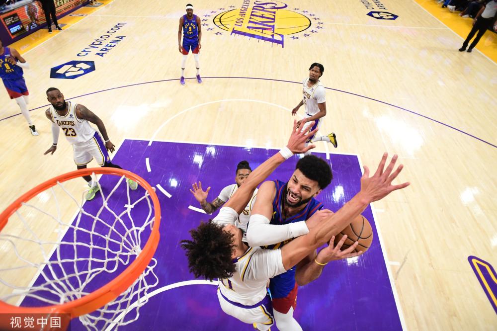 在竞争激烈 在竞争激烈