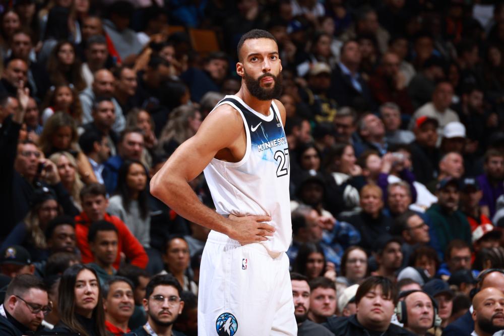 他则通过稳 他则通过稳